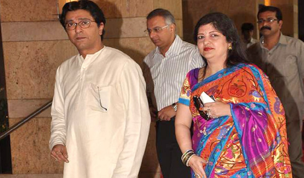 शर्मिला ठाकरे ने सुनाया दुबई से आए फोन कॉल का किस्सा, बोलीं- राज को जान से मारने की मिली थी धमकी