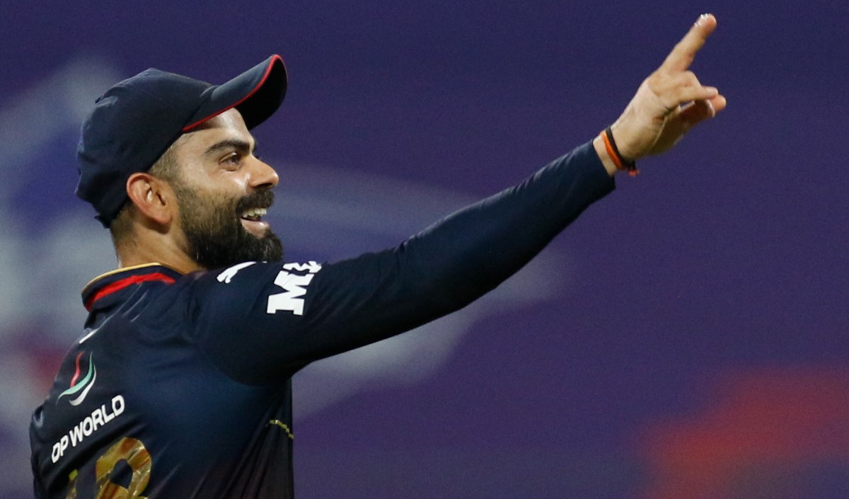  Virat Kohli 