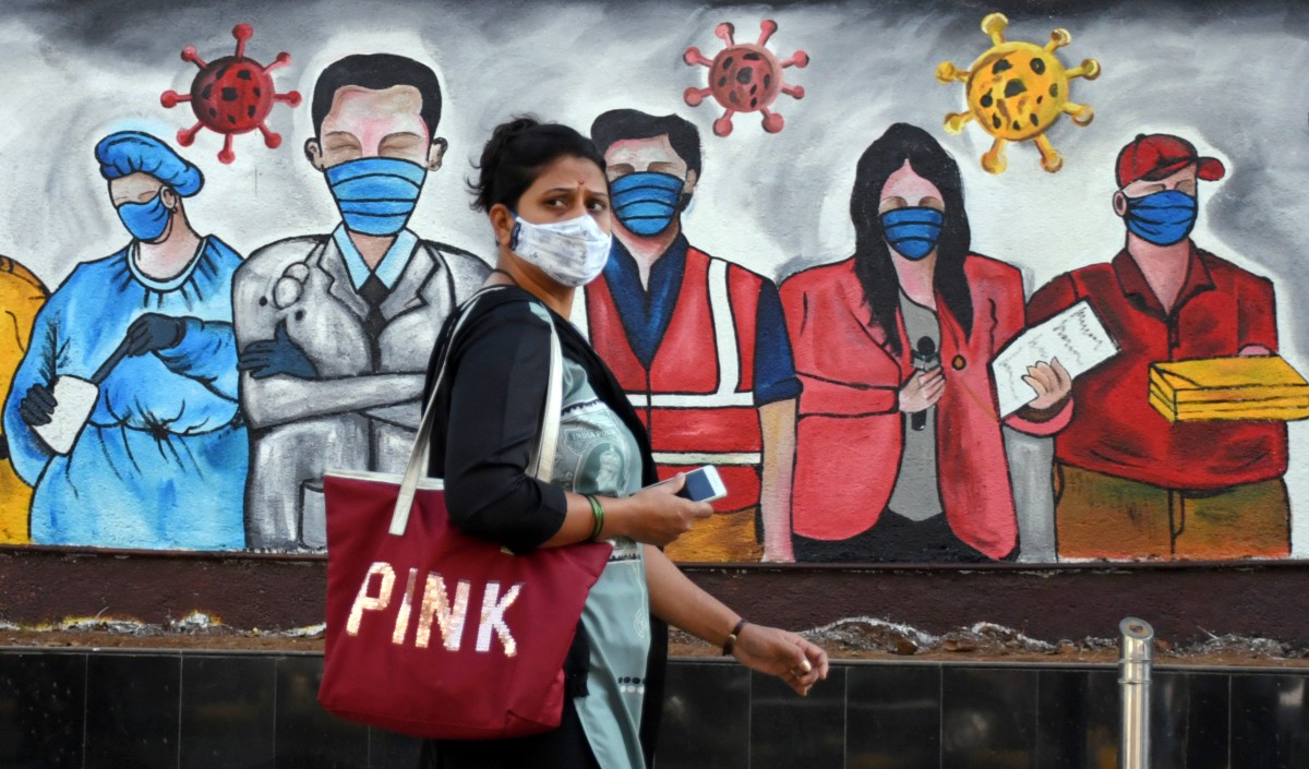 भारत में एक दिन में 2,487 लोगों कोरोना वायरस से संक्रमित, 13 लोगों की मौत