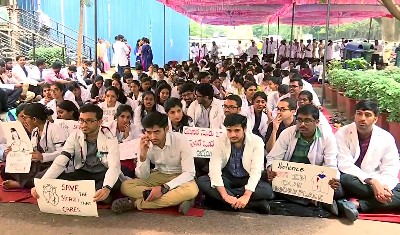 'चिकित्सक हड़ताल का न लें सहारा', दिल्ली हाई कोर्ट ने कहा- मरीजों की जान को खतरा हो सकता है
