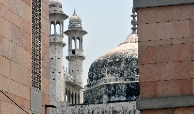 वाराणसी की ज्ञानवापी मस्जिद में कोई शिवलिंग नहीं, सपा सांसद शफीकुर्रहमान बर्क का बयान