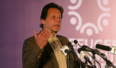 भारत की तारीफ में इमरान खान ने फिर पढ़े कसीदे, पाकिस्तान के PM शहबाज शरीफ को लग सकती है मिर्ची