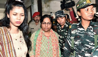 IAS Pooja Singhal Case | झारखंड और बिहार  सहित पूजा सिंघल के 6 ठिकानों पर ED की रेड, सबूत की तलाश में जुटी जांच एजेंसी