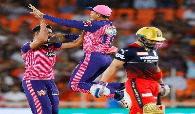 IPL 2022: क्वालीफायर में नहीं चला विराट कोहली का बल्ला, 7 रन बनाकर हुए आउट 
