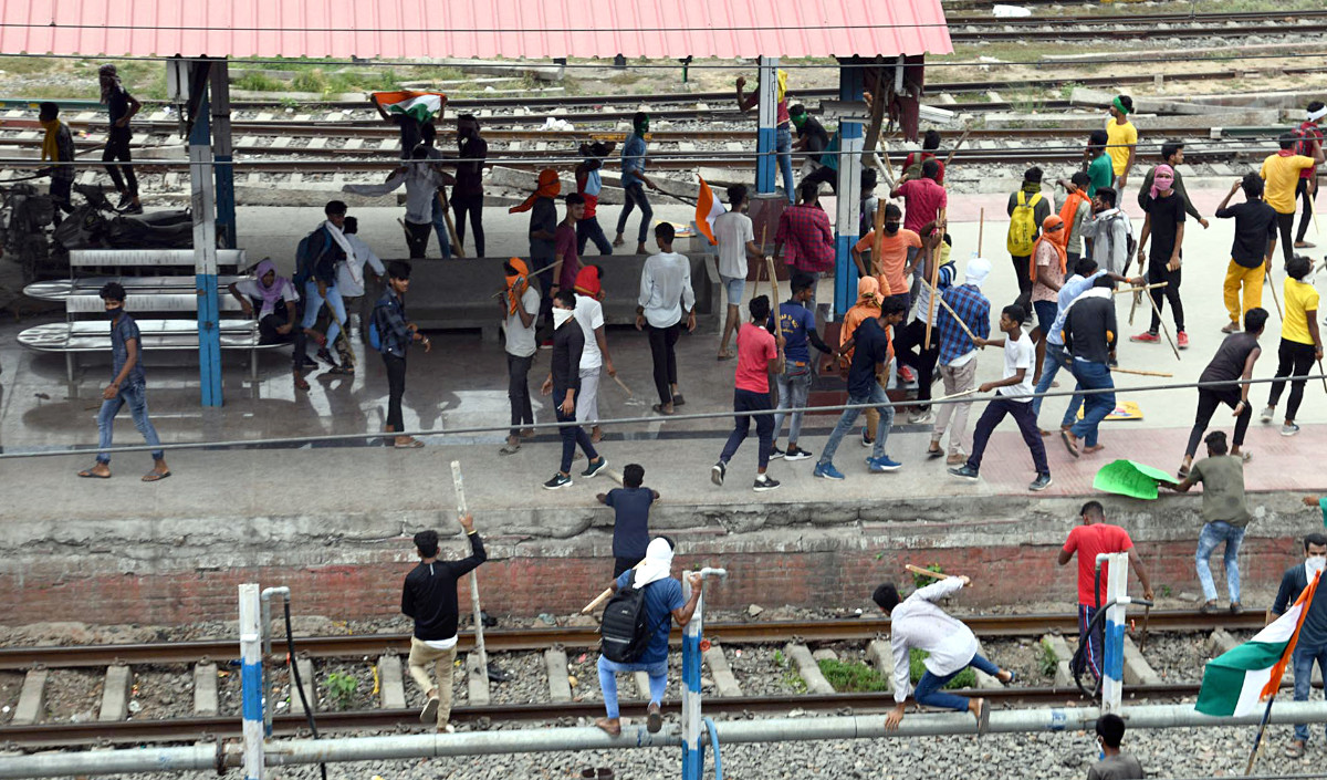 Agneepath protest