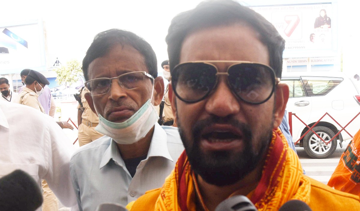 Dinesh Lal Yadav