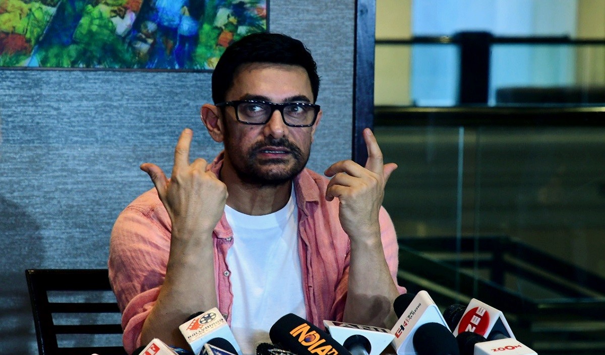 BoycottLaalSinghChaddha | आमिर खान की इन बातों से नाराज हैं लोग, लगातार कर  रहे हैं फिल्म का बहिष्कार करने की मांग - people are angry with aamir khan  are constantly demanding to