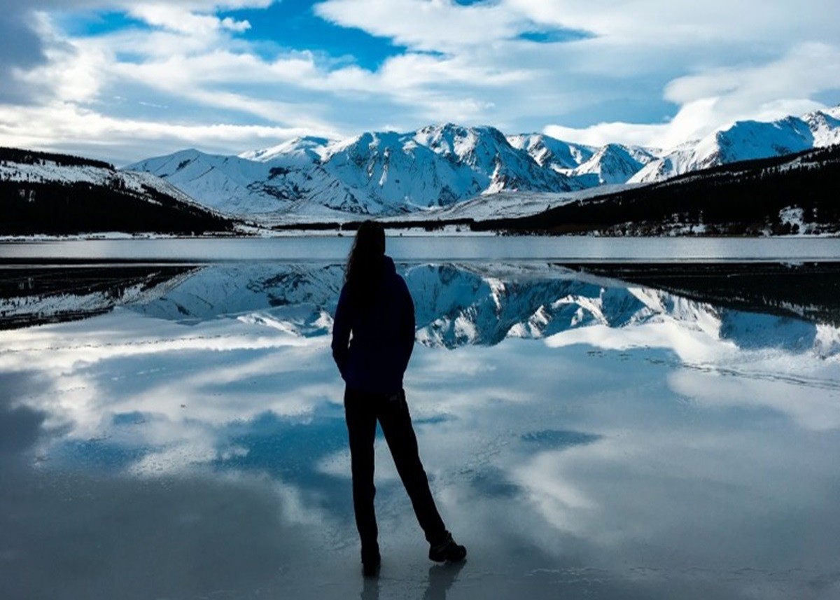 Travel Tips: सर्दियों में बना रहे हैं घूमने का प्लान तो एक्सप्लोर करें ये जगहें, स्वर्ग से कम नहीं ये हिल स्टेशन