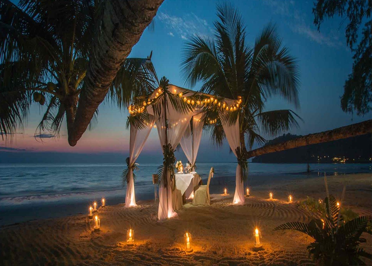 Honeymoon Destinations: खूबसूरत एवं रोमांटिक हनीमून डेस्टिनेशन के लिए परफेक्ट हैं ये जगहें, विदेशी नजारे भी पड़ जाएंगे फीके