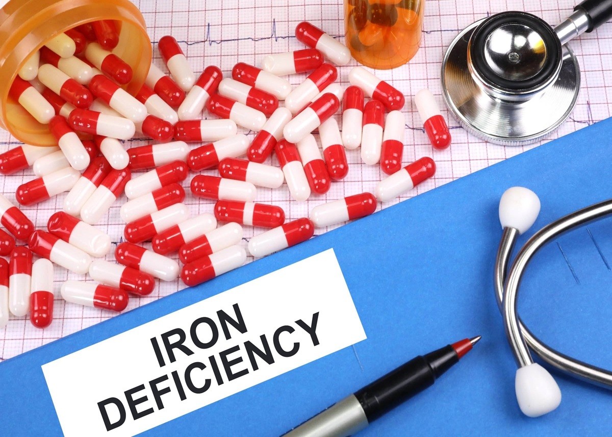 Iron Deficiency: शरीर को लुंज-पुंज बना देगी आयरन की कमी, जानिए कैसे करें इसकी पूर्ति