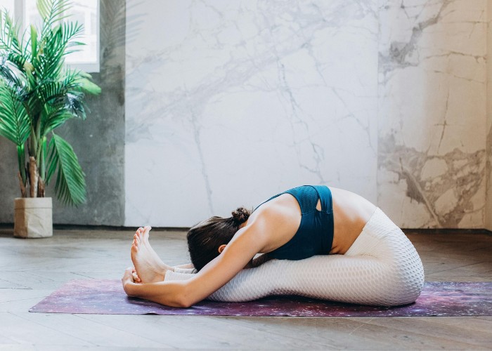 Yoga Tips: एनर्जेटिक रहने के लिए जरूर करें ये 4 योगासन, शरीर को मिलेंगे कई फायदे