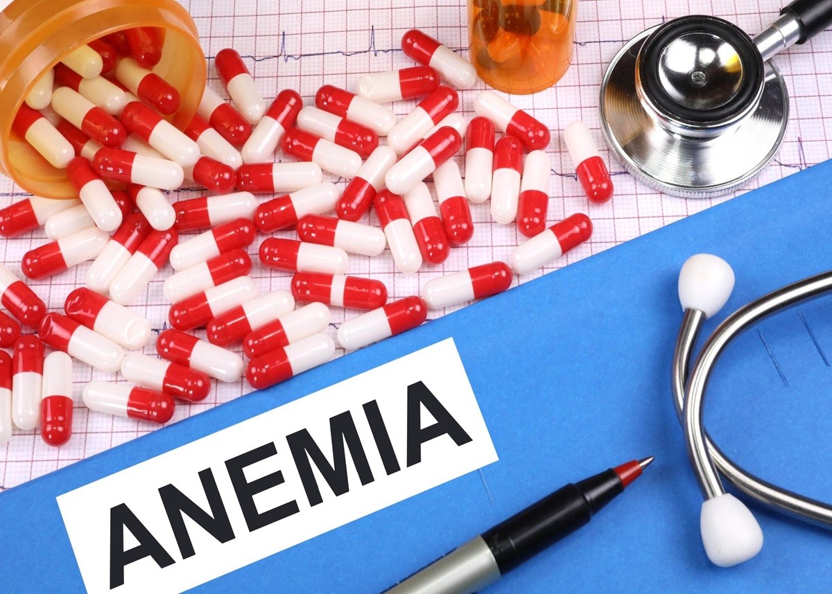 Anemia symptoms: शरीर में आयरन की कमी होने पर दिखते हैं ऐसे लक्षण, एनीमिया से बचाव के लिए लें ऐसी डाइट