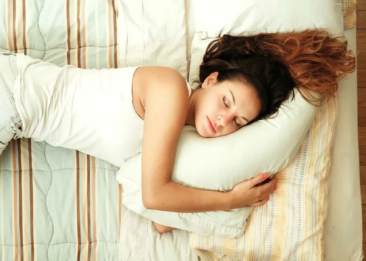 Power Nap Benefits: दोपहर की नींद से जुड़े ये बड़े फायदे नहीं जानते होंगे आप, कई बीमारियों से मिलती है निजात