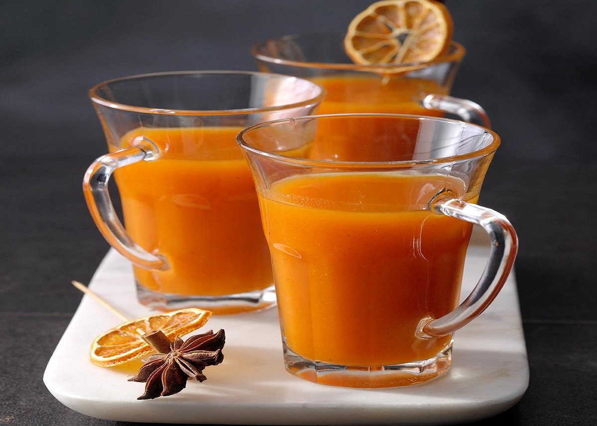 Pumpkin Juice: कोलेस्ट्रॉल को कंट्रोल करने में सहायक है कद्दू का जूस, ऐसे करें सेवन
