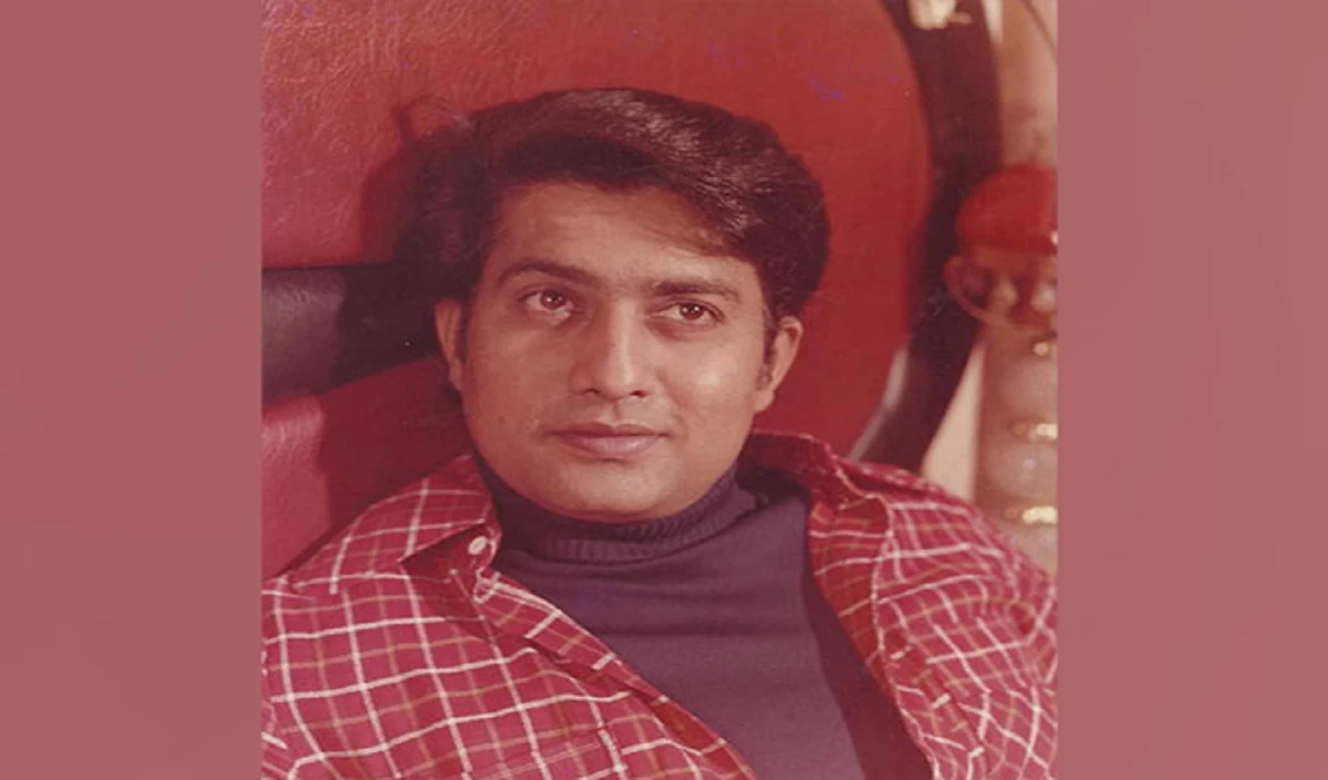 Ravindra Mahajani Ravindra Mahajani