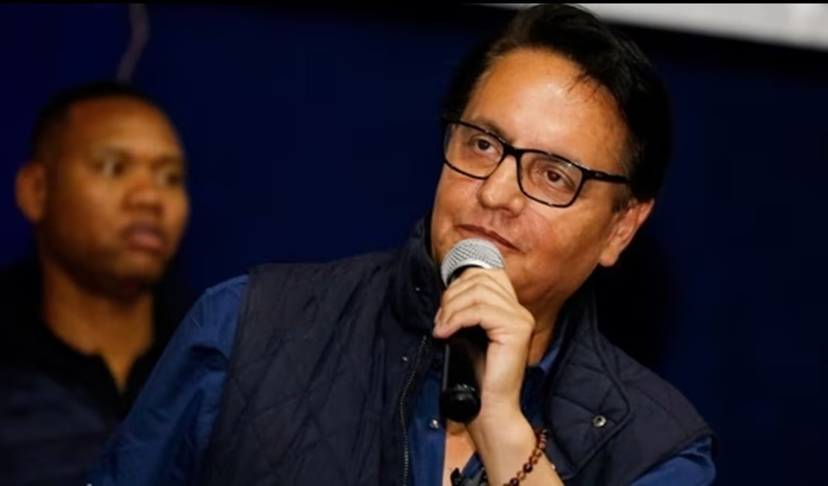 Fernando Villavicencio is a presidential candidate in Ecuador Fernando Villavicencio is a presidential candidate in Ecuador