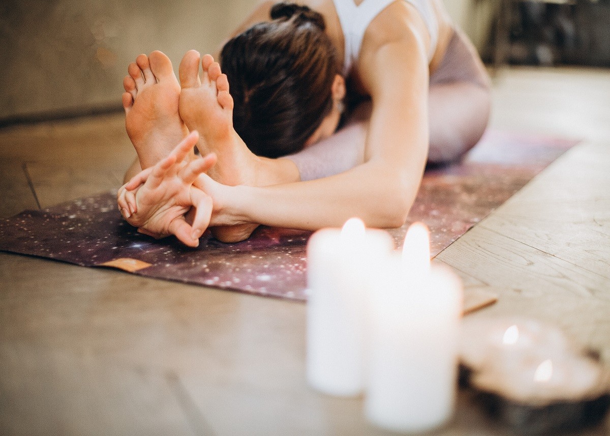 Yoga Tips: क्रोनिक समस्याओं से छुटकारा पाने के लिए रोजाना करें ये तीन आसन, मिलेंगे कई स्वास्थ्य संबंधी फायदे