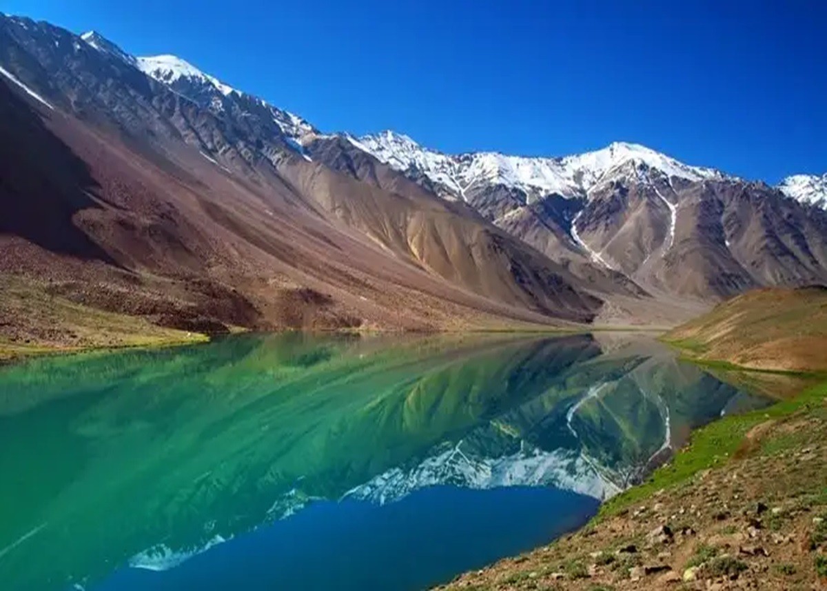 Himachal Travel: स्विटजरलैंड को टक्कर देती है हिमाचल प्रदेश की यह हसीन जगह, एक बार जरूर करें एक्सप्लोर