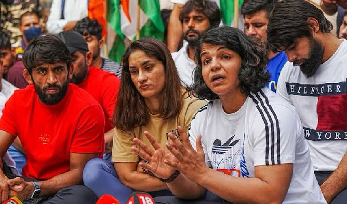 Vinesh Phogat reply sakshi malik allegation