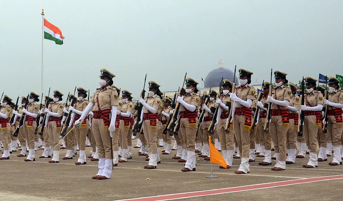 Bumper recruitment Police Constable