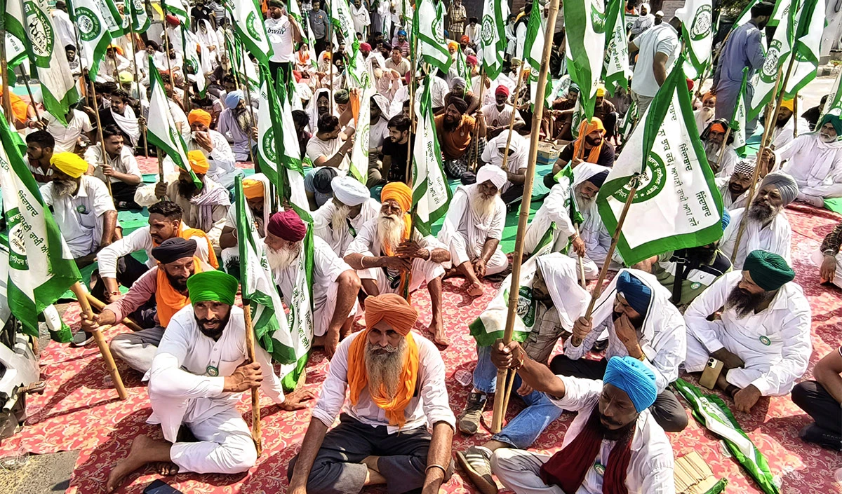 protesting farmers