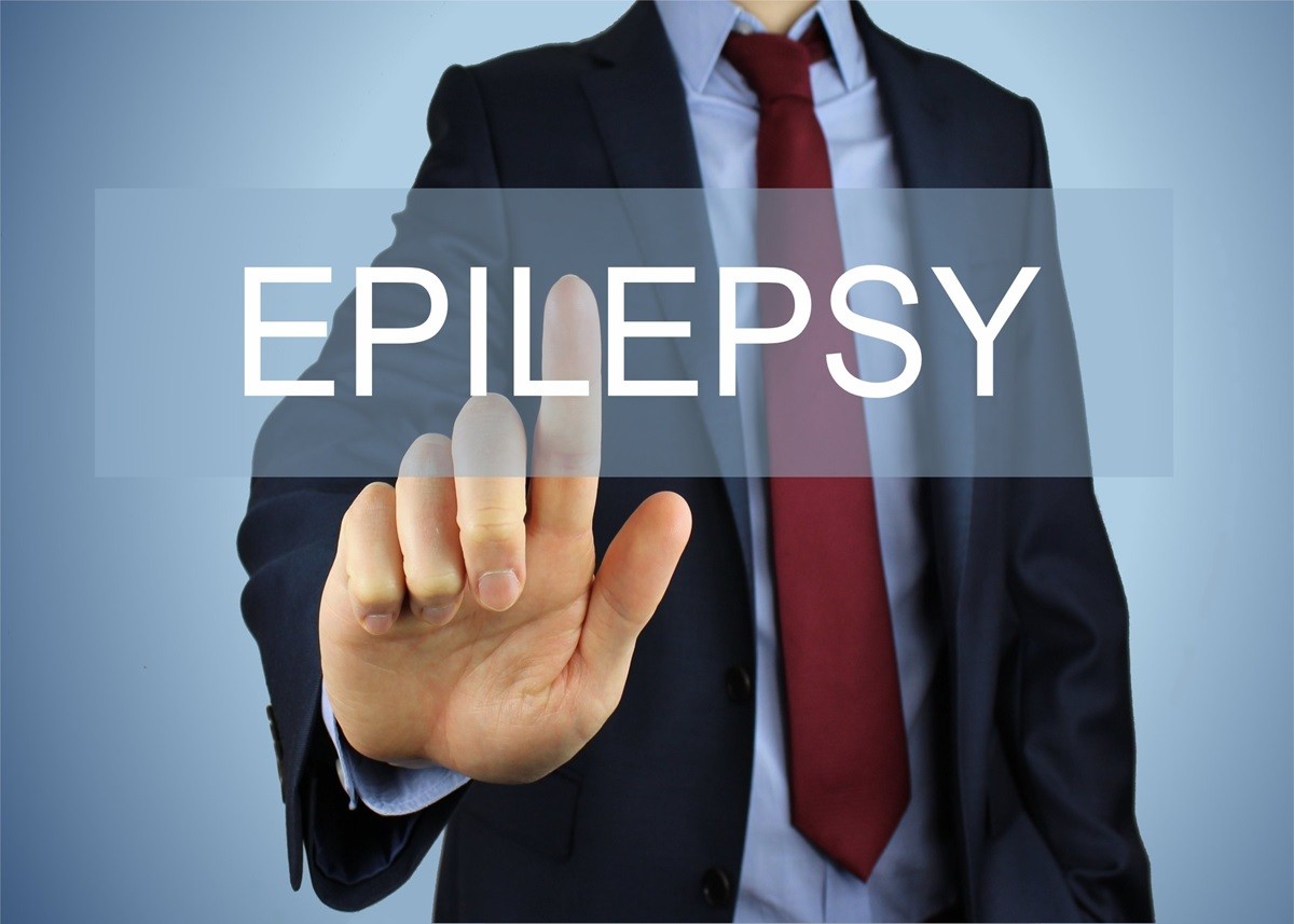 Epilepsy Symptoms: मिर्गी का दौरा पड़ने की हो सकती हैं ये वजहें, जानिए क्या कहते हैं एक्सपर्ट