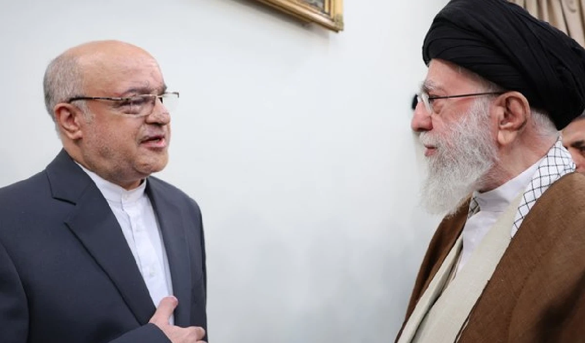  Ayatollah Ali Khamenei 