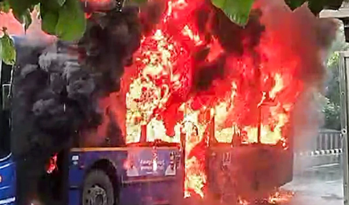 bus fire