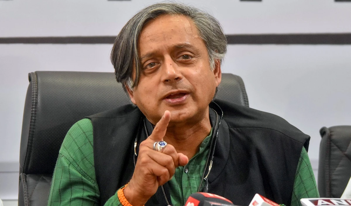 Shashi Tharoor