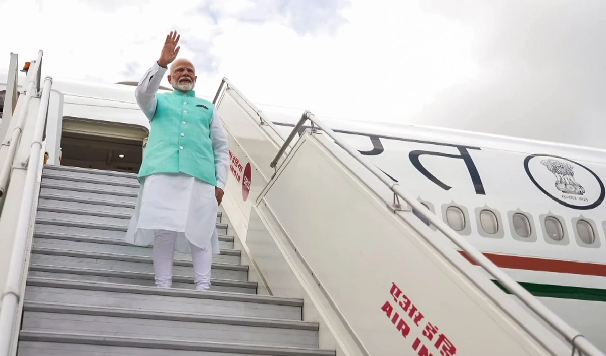 modi travel2