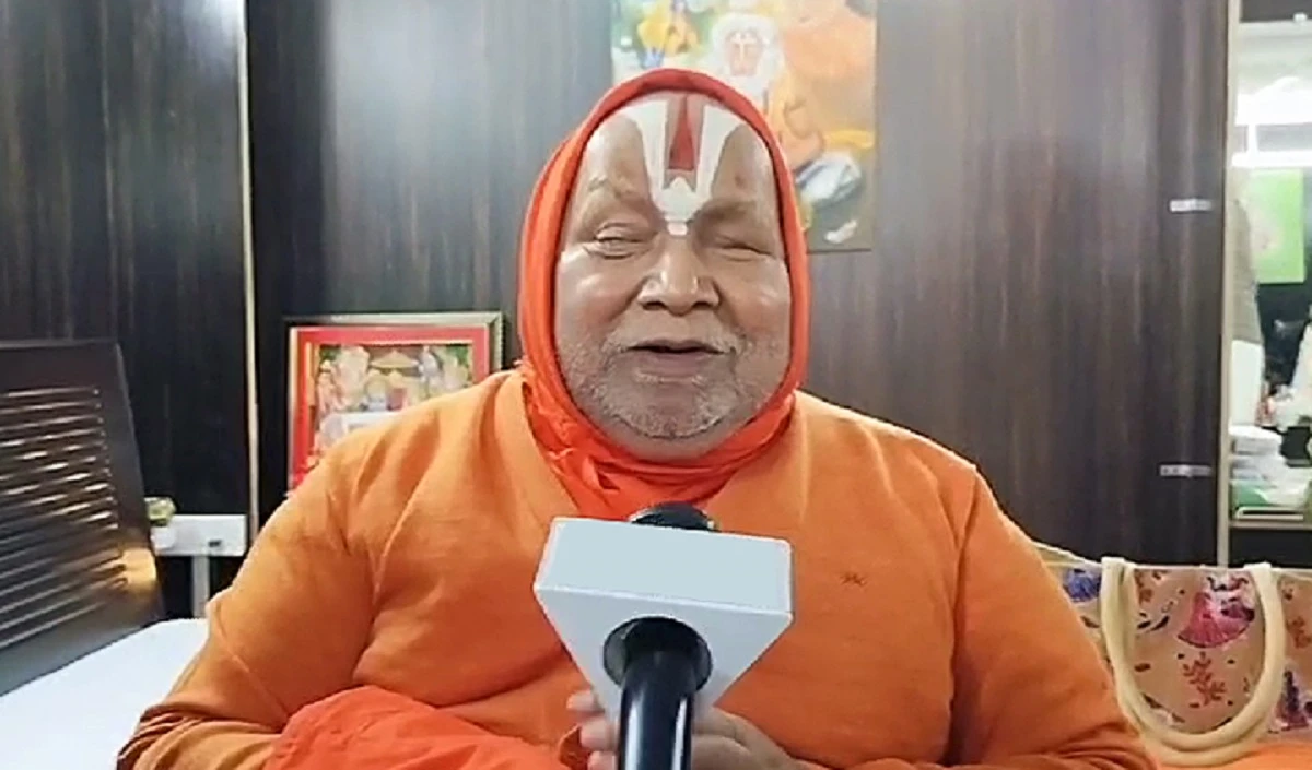 Swami Rambhadracharya 