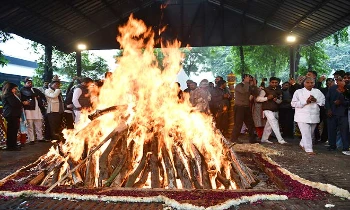 पंचतत्व में विलीन हुए आर्थिक सुधारों के जनक मनमोहन सिंह