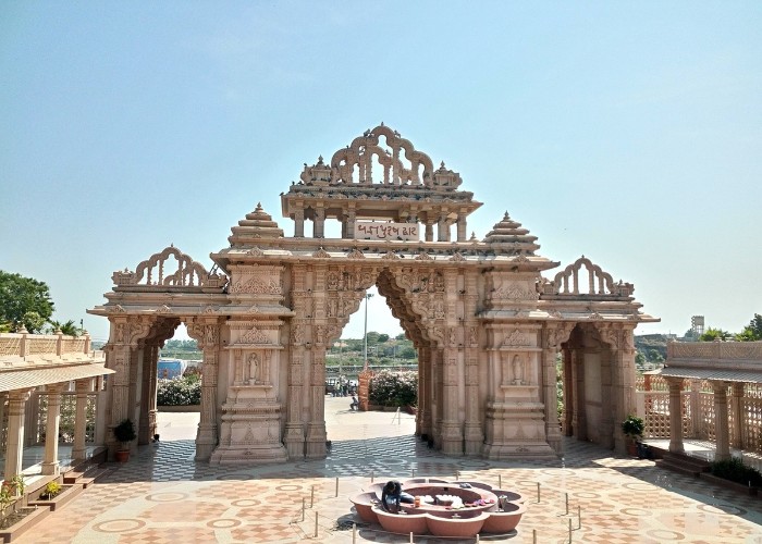 Mandir Tourism: करोड़ों खर्च कर 10 राज्यों के मंदिरों का होगा जीर्णोद्धार, राम मंदिर की तर्ज पर बनेगा ये मंदिर
