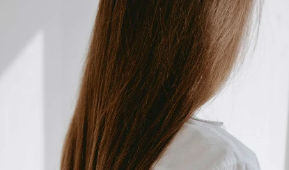 Hair Care: चाहिए काले, लंबे और घने बाल, बस कलौंजी का करें इस्तेमाल