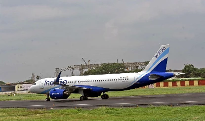 Indigo Airlines का ऐलान, कर्मचारियों को मिलेगी एक्सट्रा सैलरी, जानें क्यों दिवाली से पहले मिल रहा बोनस
