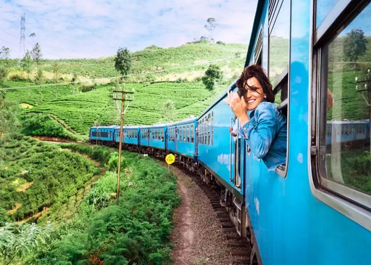Travel Tips: गर्मियों में बना रहे ठंडी जगह घूमने का प्लान तो जरूर उठाएं IRCTC के इन बेहतरीन पैकेज का लाभ