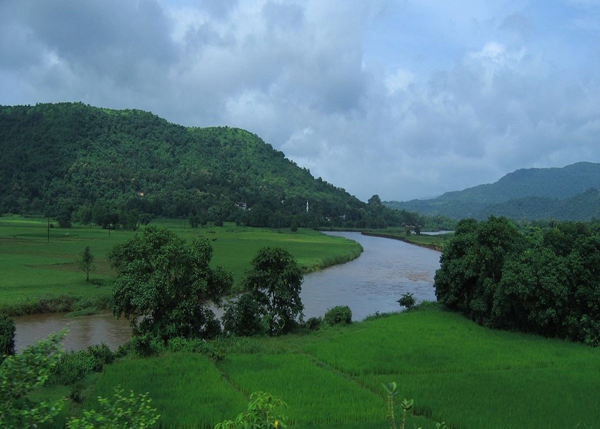 Travel In Monsoon: मानसून में जन्नत का अनुभव देंगी भारत की ये जगहें, जिंदगी भर नहीं भूल पाएंगे ट्रिप