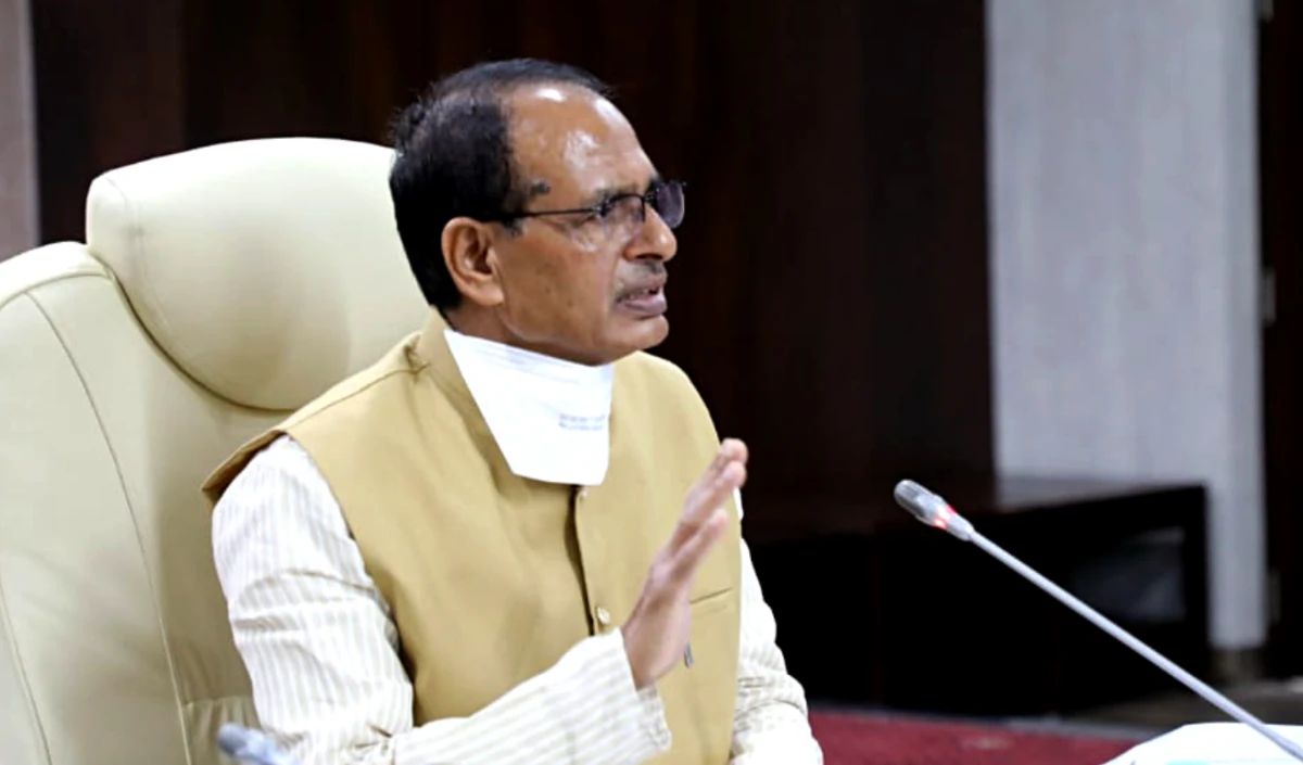 shivraj singh chauhan welcomed the government decision to give subsidy on p and k fertilizer - Prabhasakshi latest news in hindi