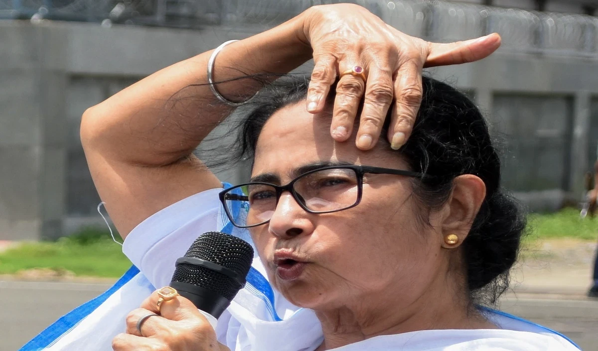  Mamata Banerjee