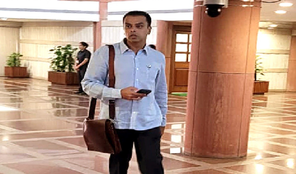 Milind Deora