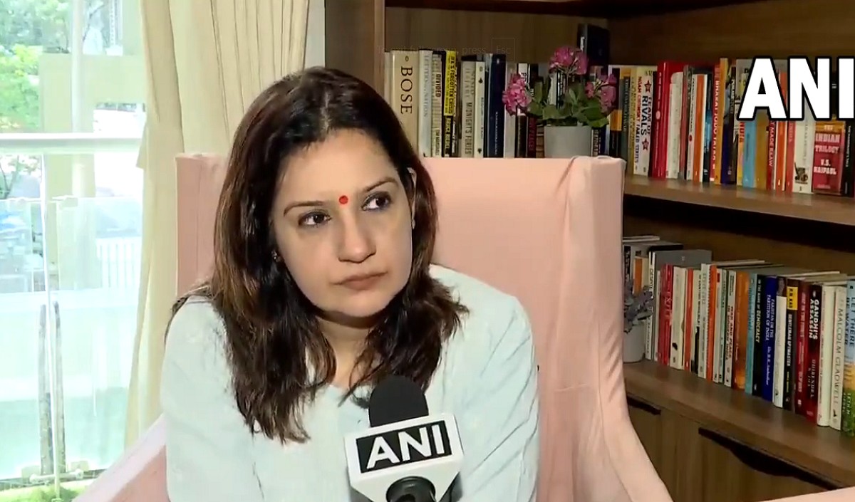 PRIYANKA CHATURVEDI