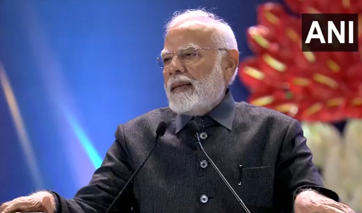 Auto Expo 2025: पीएम मोदी ने किया ऑटो एक्सपो का उद्घाटन, कहा-  पिछले साल में लगभग 12% की दर से आगे बढ़ी ऑटो इंडस्ट्री