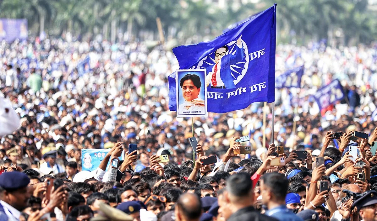 यूपी राजनीति में मायावती का दांव: बसपा ने भरी हुंकार, सपा को चुनौती! Uttar Pradesh Elections Mayawati Stir news image