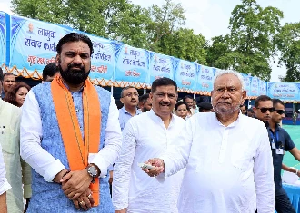  बिहार के तारापुर से भाजपा के सम्राट चौधरी ने किया नामांकन, क्या इस बार जीत करेंगे हासिल