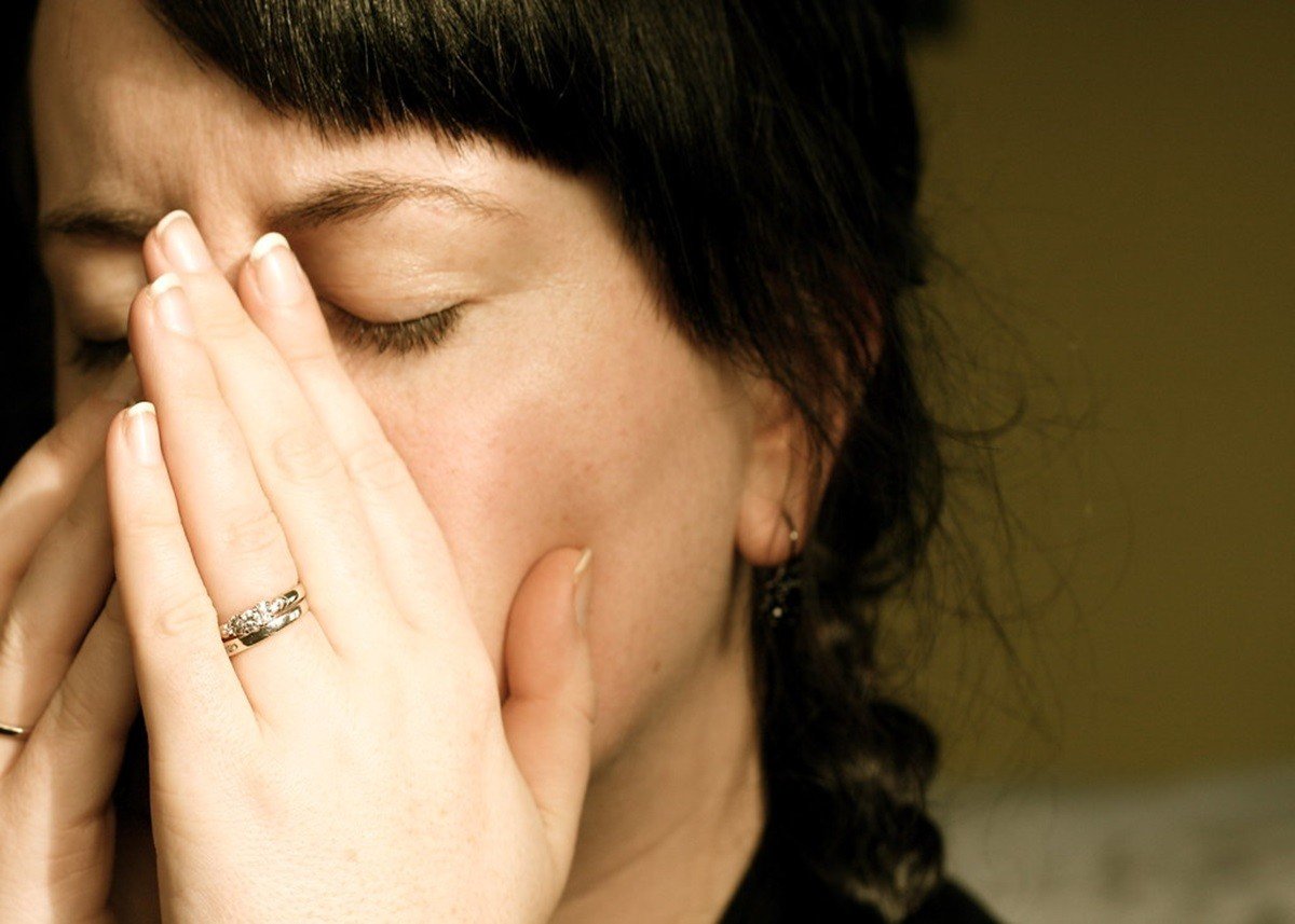 Health Tips: खांसी-बलगम ने तोड़ा दम तो अपनाएं ये कारगर घरेलू उपाय, मिनटों में मिलेगी राहत