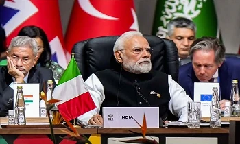 जी20 शिखर सम्मेलन में पीएम नरेंद्र मोदी जी20 शिखर सम्मेलन में पीएम नरेंद्र मोदी