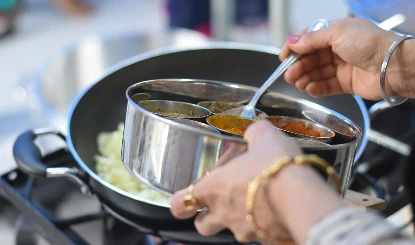 Natural Preservatives For Food: बिना केमिकल घर पर इस तरह बनाएं नेचुरल फूड प्रिजर्वेटिव