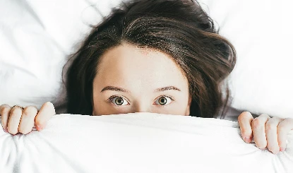 रात की अच्छी नींद के दुश्मन हैं ये 5 फूड्स, जानें सोने से पहले क्यों इनसे रहे दूर