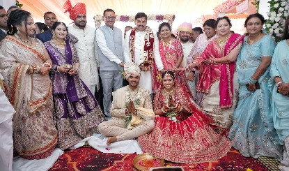 Madhya Pradesh के सीएम मोहन यादव के बेटे ने सामूहिक विवाह में की शादी, सादगी का दिया संदेश