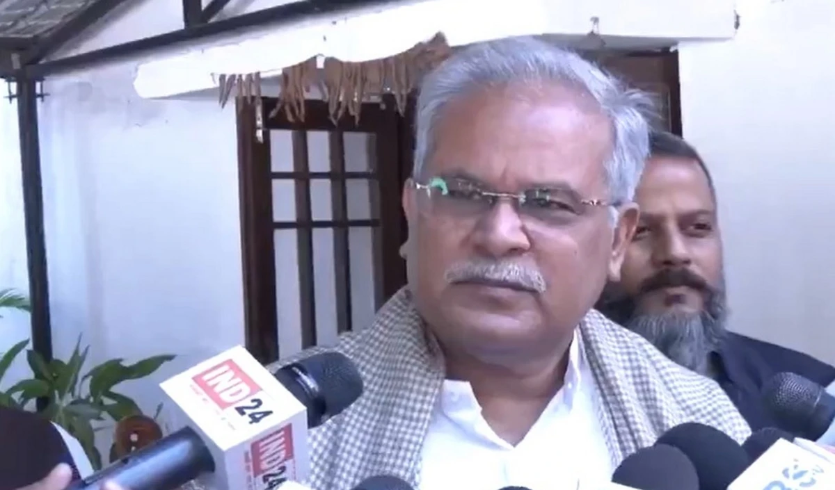 चुनाव आयोग का कामकाज निष्पक्ष नहीं, भूपेश बघेल बोले- मतदाताओं के अधिकारों की हो रही लूट